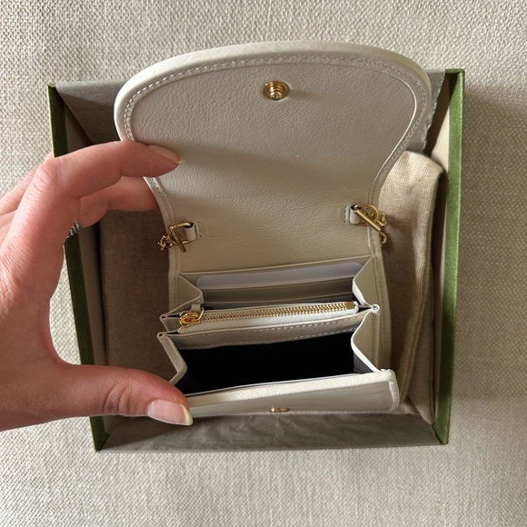 Gucci Wallet On Chains (Small Leather Goods) - Picture 2 of 7